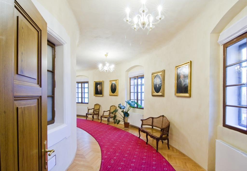 Chateau Liblice Byšice Екстериор снимка