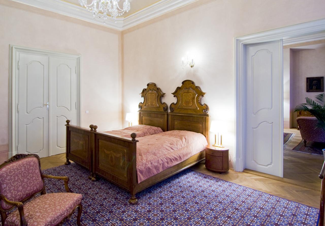 Chateau Liblice Byšice Екстериор снимка