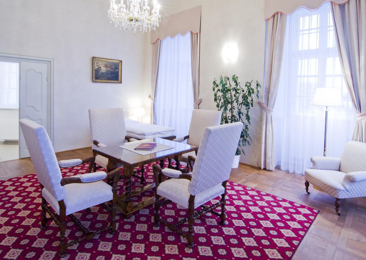 Chateau Liblice Byšice Екстериор снимка