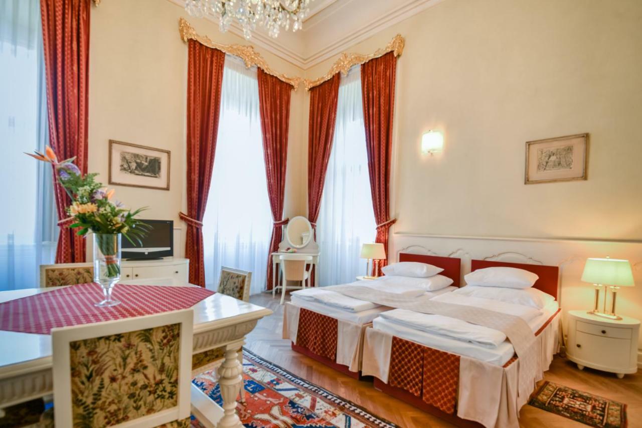 Chateau Liblice Byšice Екстериор снимка