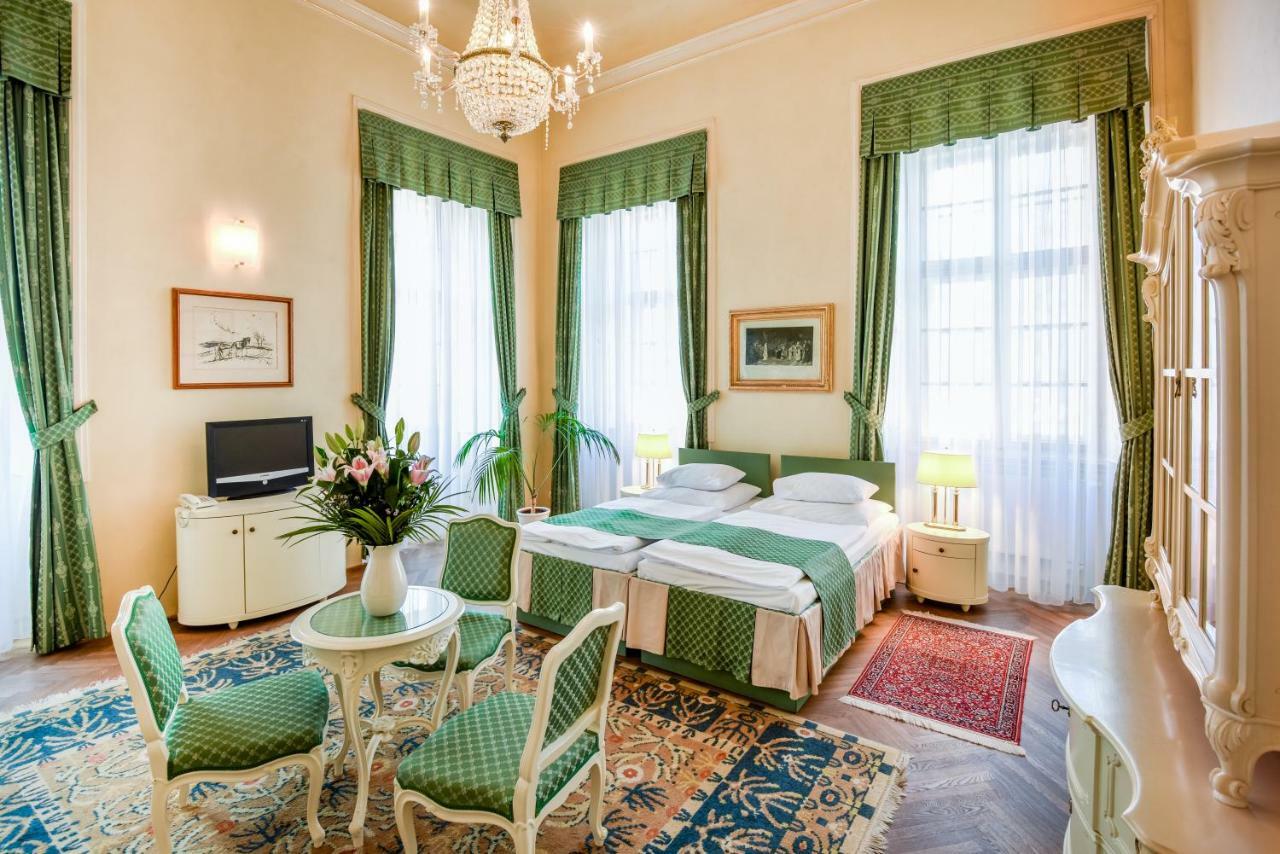 Chateau Liblice Byšice Екстериор снимка